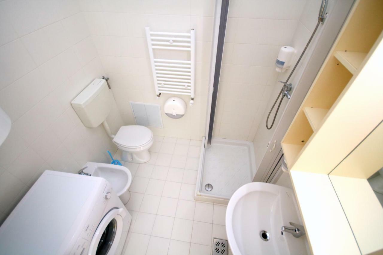 Comfort Apartments Тімішоара Екстер'єр фото
